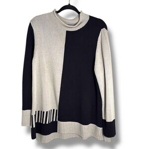 Habitat Ying Yang Piano Key Tunic Size XL